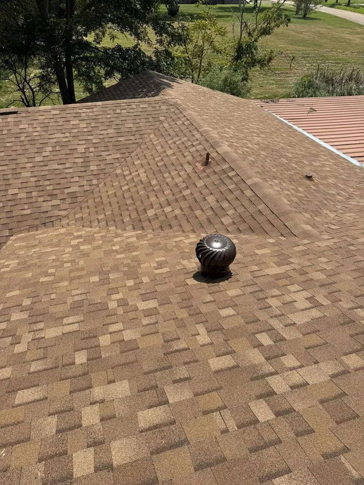 Slide of East Texas Roofing