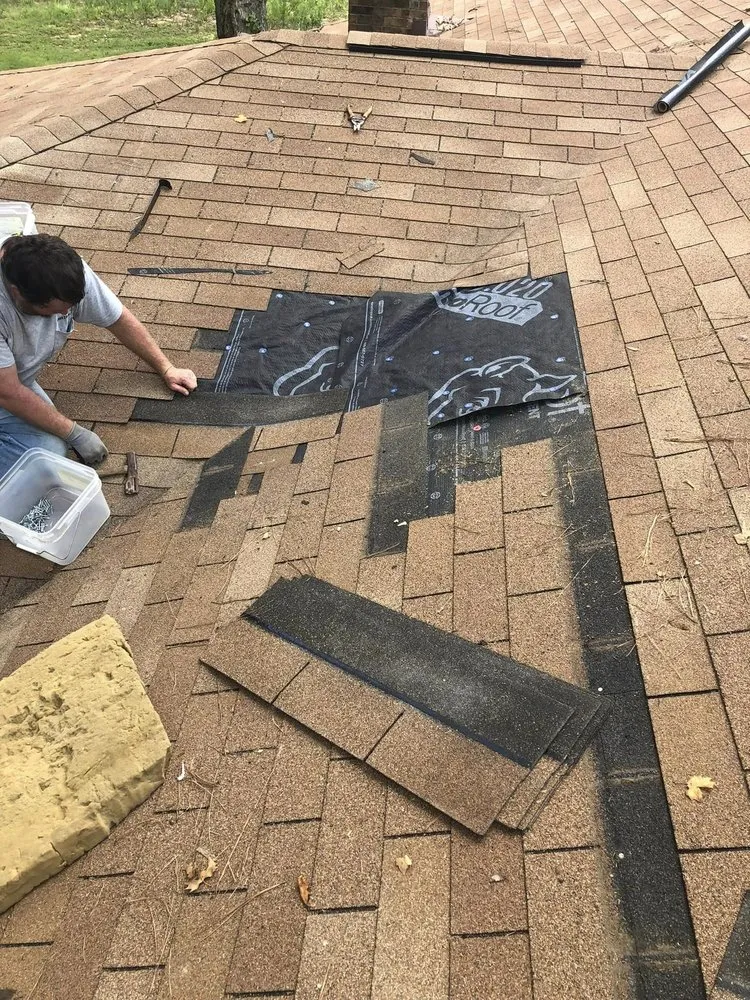 Slide of East Texas Roofing