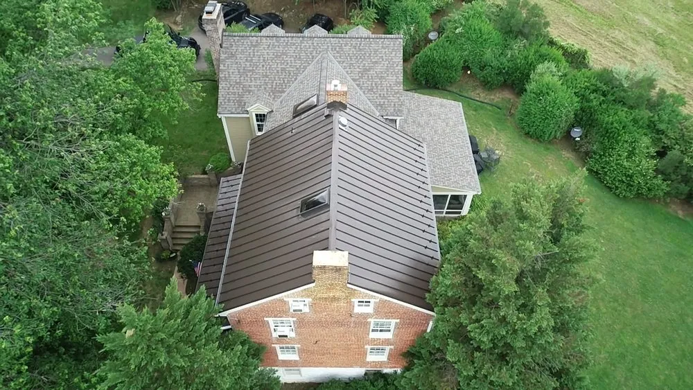 Licensed roof repair for fast service in Brookeville, MD by East West Contractors
