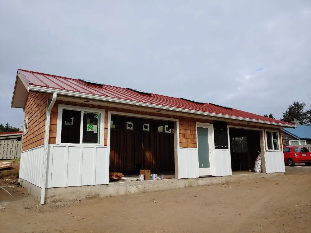 Slide of Easter Roofing & Construction