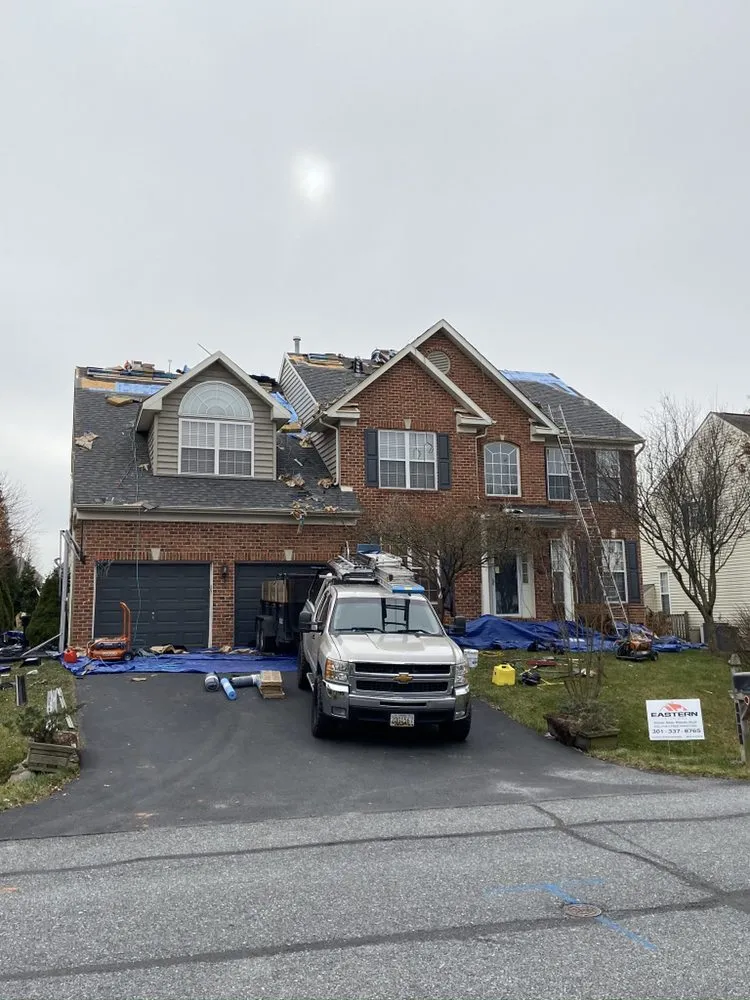 Local roof installation for homes in Ijamsville, MD by Eastern Exteriors
