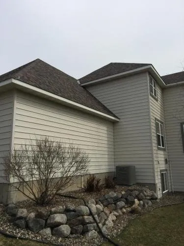 Slide of Eastern Roofing and Siding