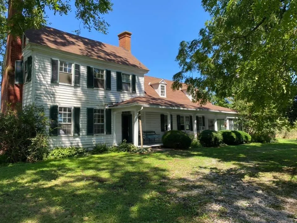 Slide of Eastern Shore Roofing Solution