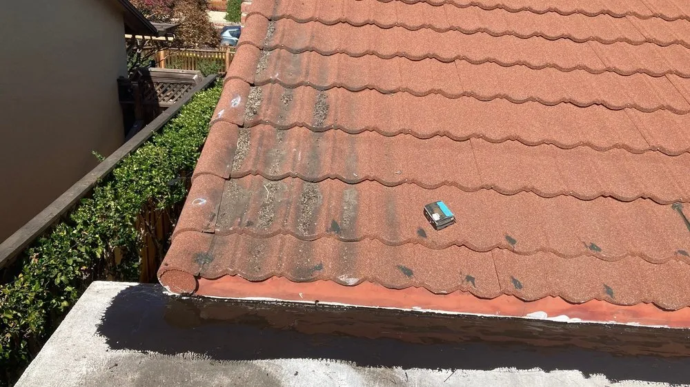 Slide of Eastman Roofing & Waterproofing