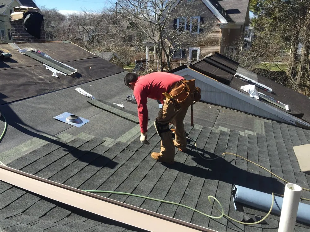 Reliable residential roofing service experts serving North Easton, MA - Easton Roofing