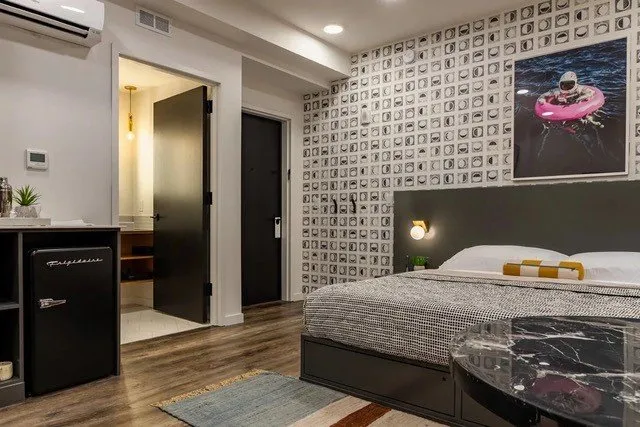 Slide of Eastown Construction