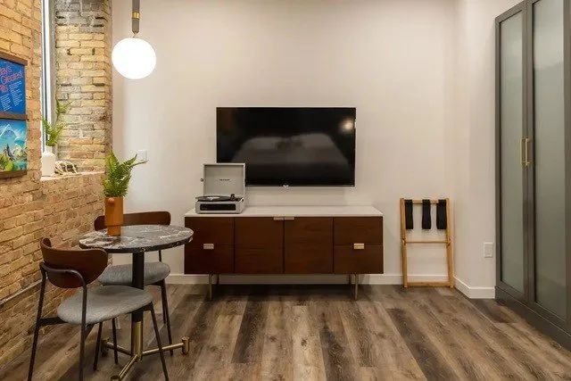 Slide of Eastown Construction