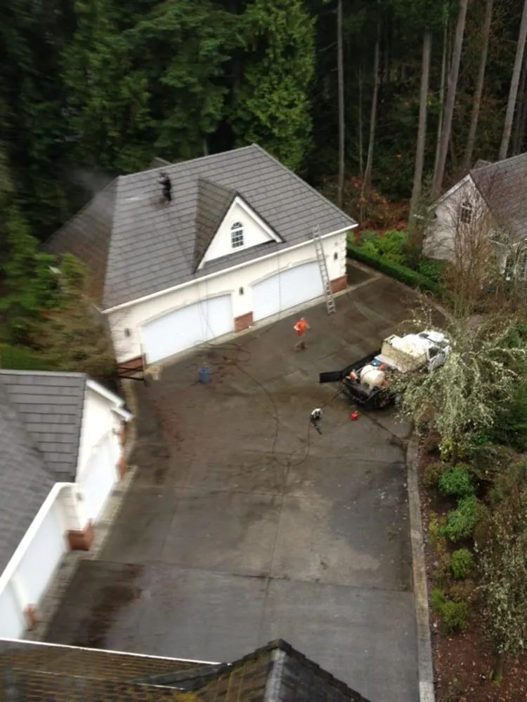 Slide of Eastside Roof Cleaning
