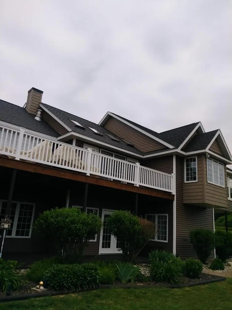 Slide of Easy Does It Maintenance