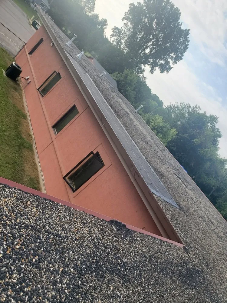 Slide of Easy Does It Maintenance