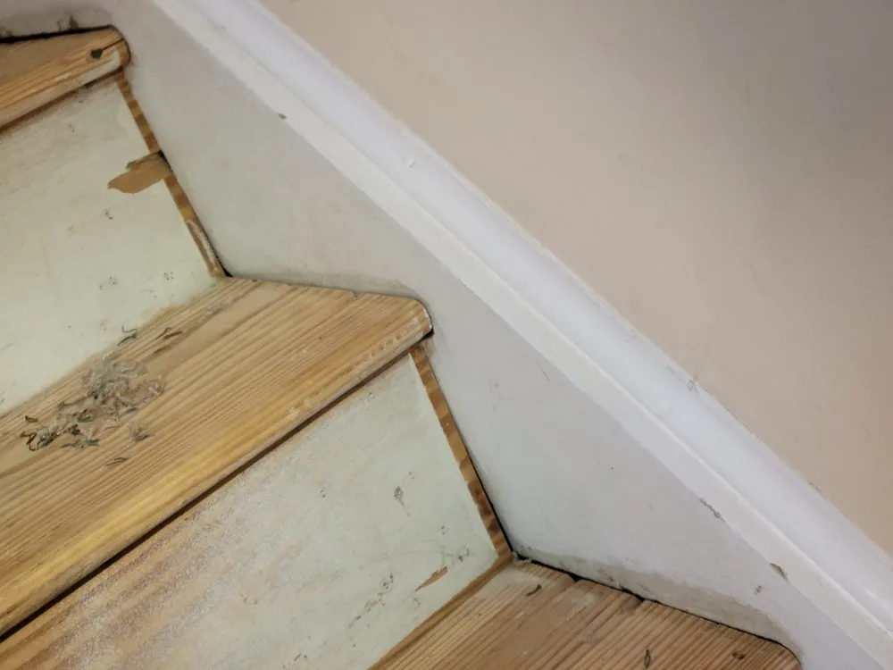 Slide of Easy Peezy Handyman