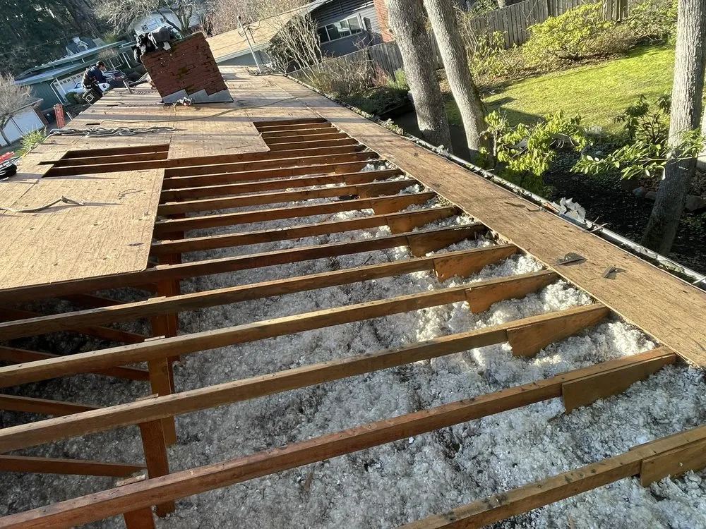 Slide of Eave To Peak Roofing And Construction