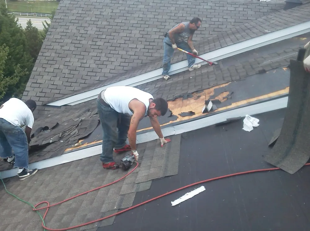 Slide of EaZy Construction