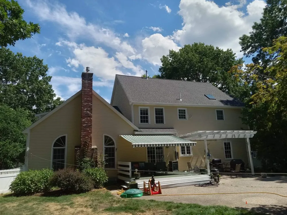 Slide of E&B Roofing