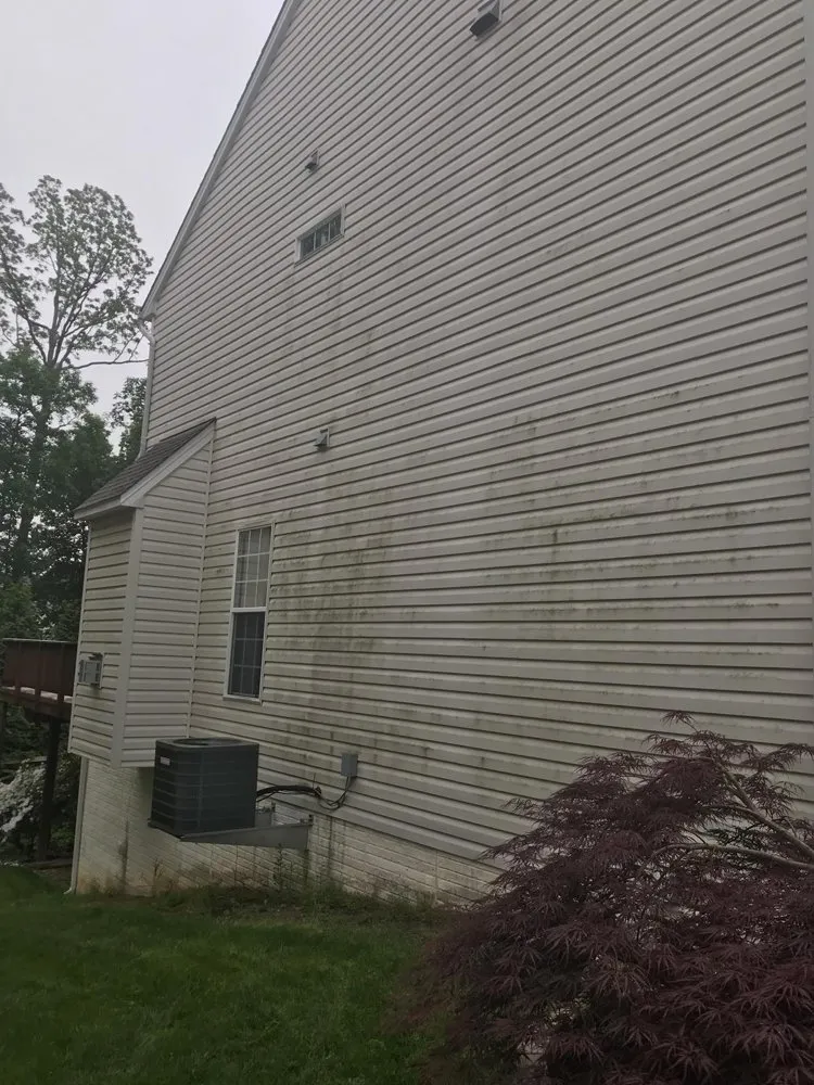 Slide of Ebenezer Roofing