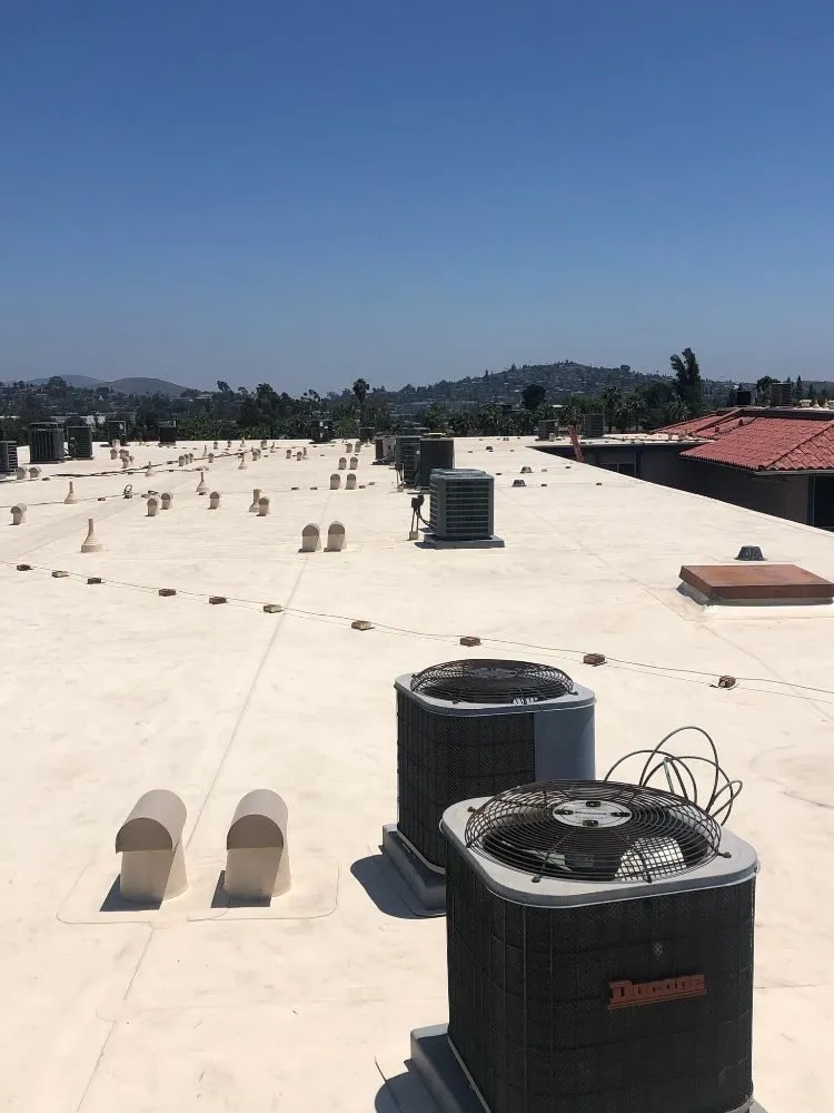 Slide of Eberhard Benton Roofing