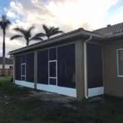 Slide of EBG Screen Enclosures & Techos De Aluminio