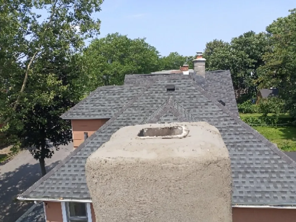 Slide of EC Home Renovations