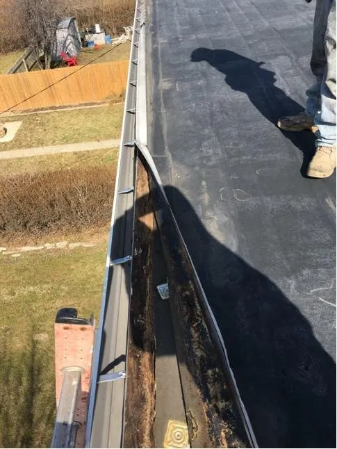 Slide of E.C. Kardelis General Contracting