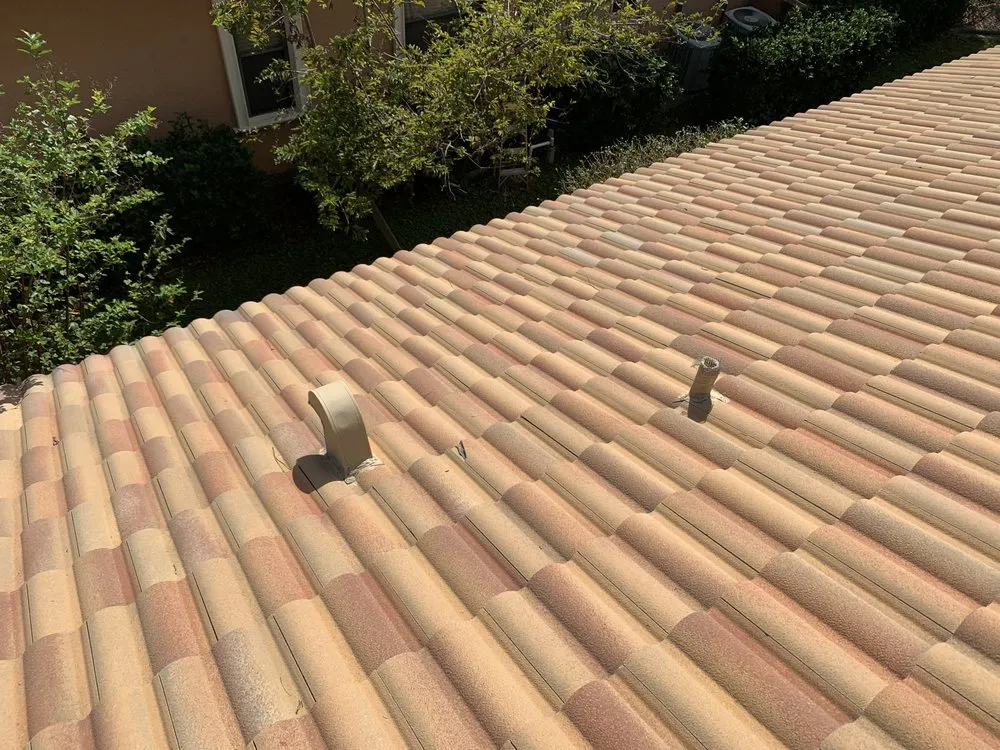 Slide of E&C Roofing and More