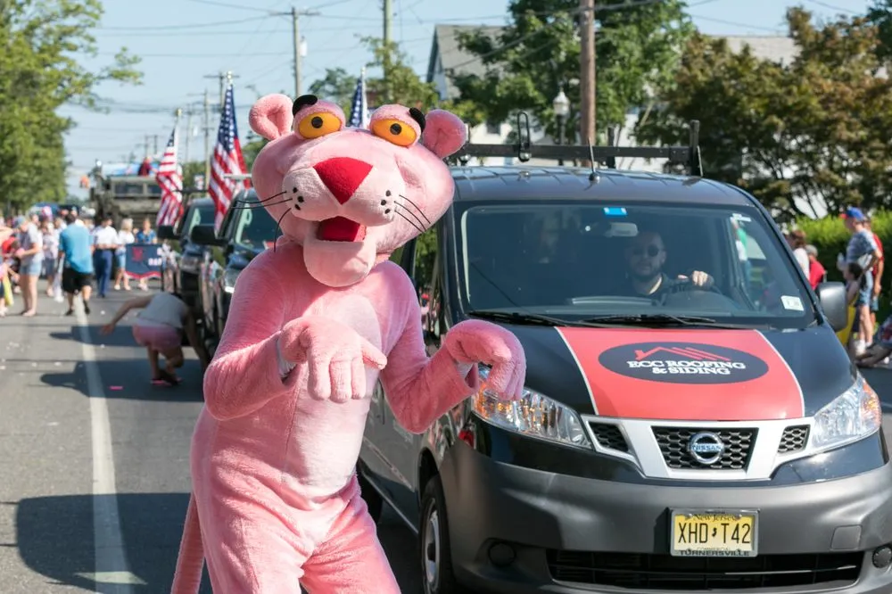 Slide of ECC Roofing & Siding