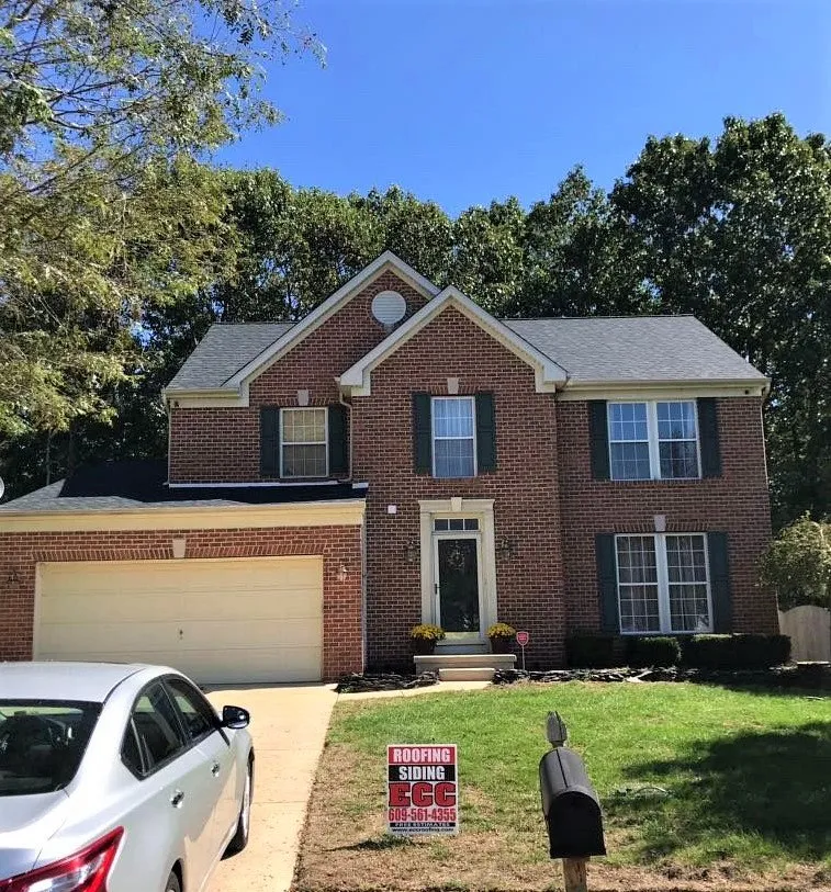 Slide of ECC Roofing & Siding