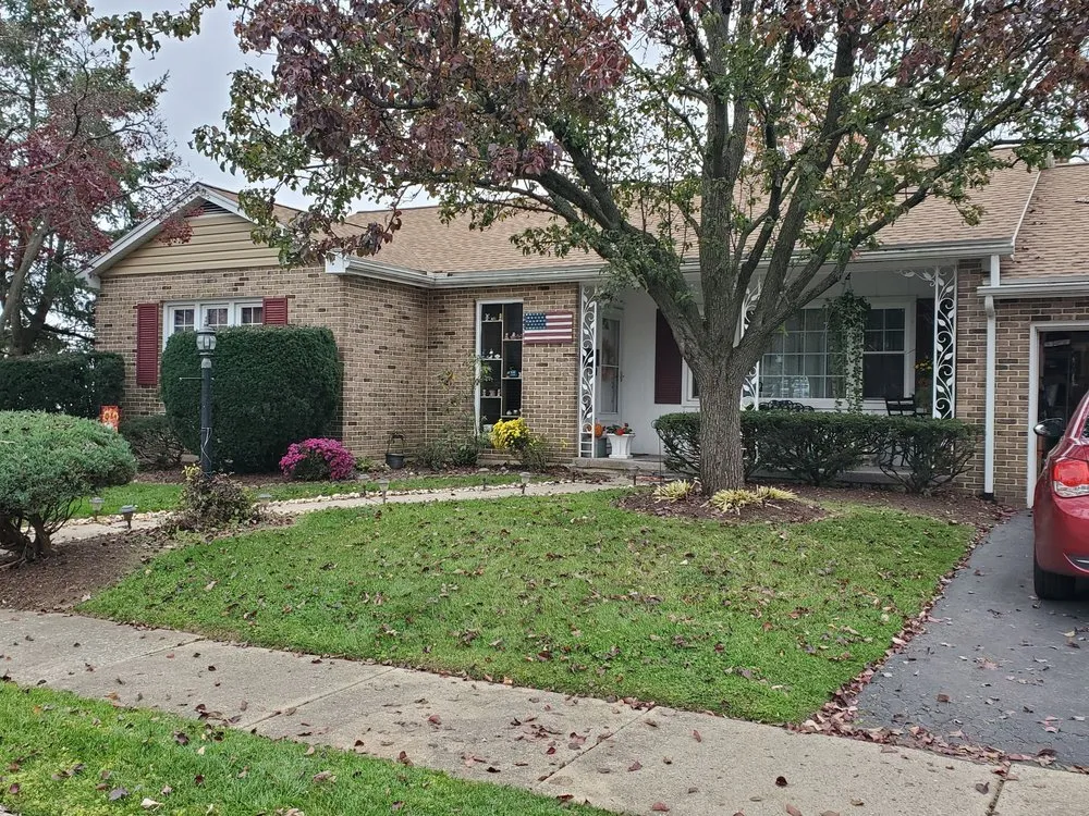 Slide of Echo Valley Roofing