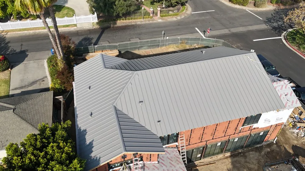 Slide of Eclipse Remodeling & Roofing