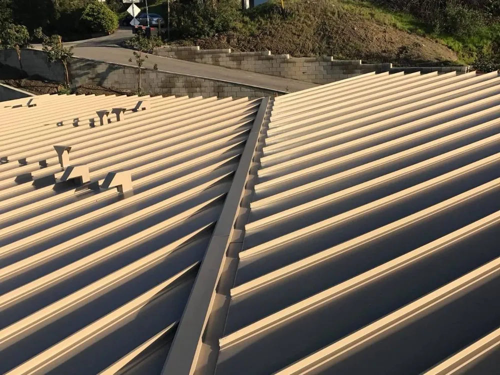 Slide of Eclipse Remodeling & Roofing