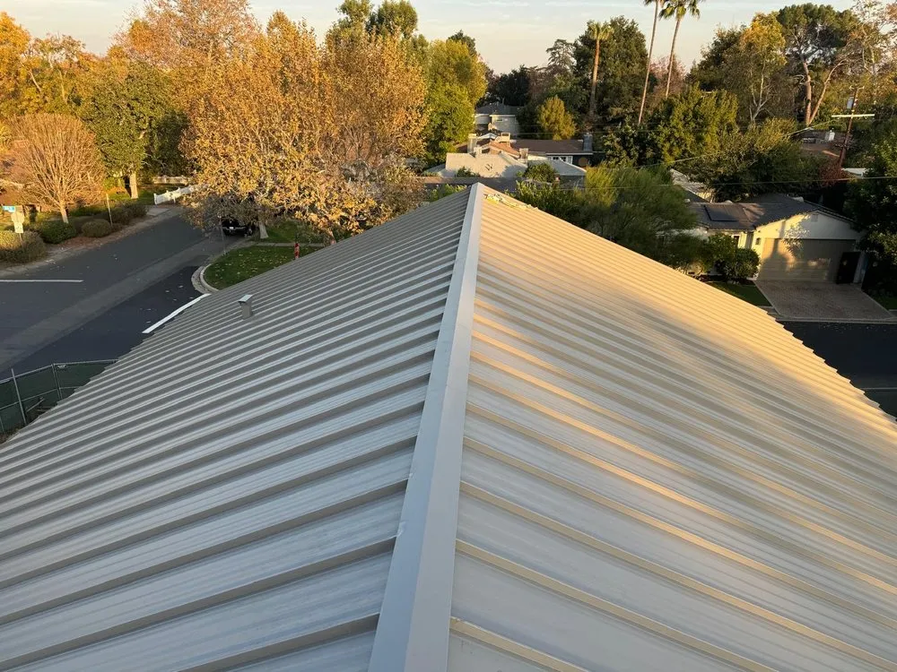 Slide of Eclipse Remodeling & Roofing