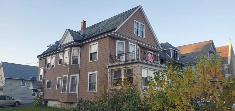 Slide of Eco Building Technology