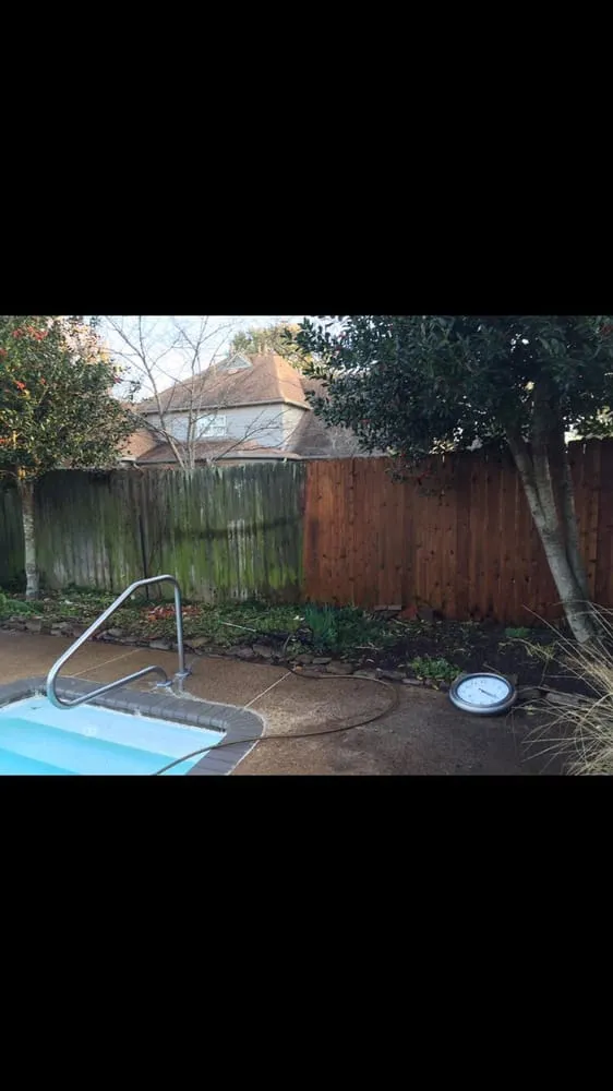 Slide of Eco Roof & Softwash