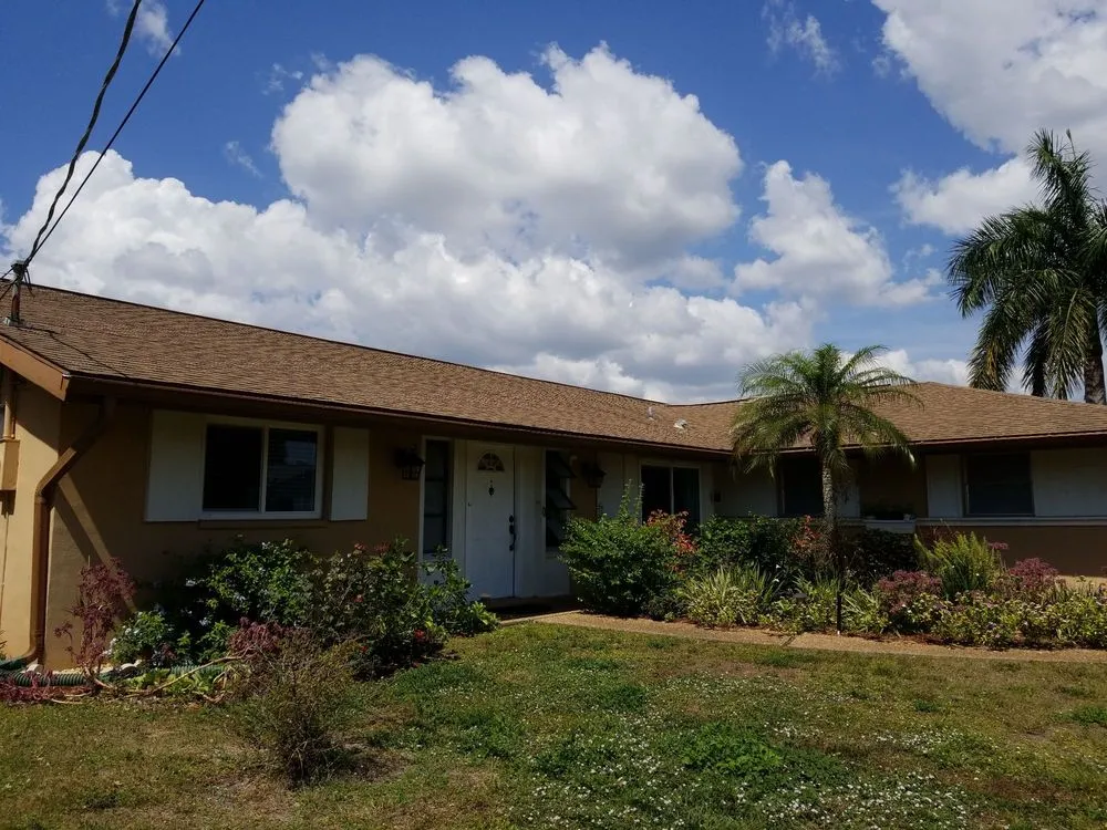 Slide of Eco Roof Clean & More