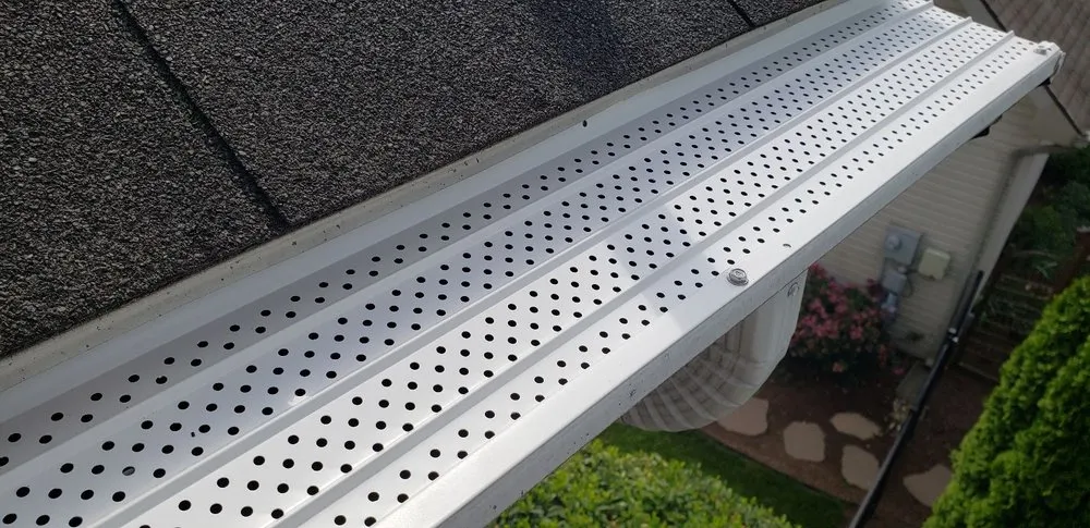 Slide of Ecoclean Property Services