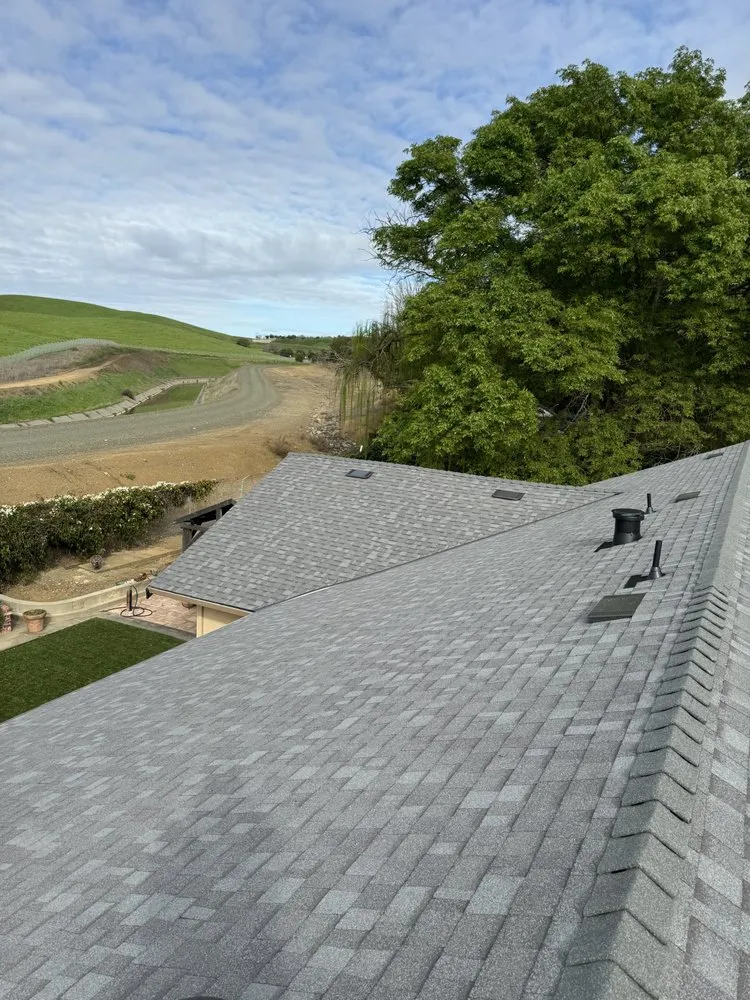 Slide of Ecologico Roofing