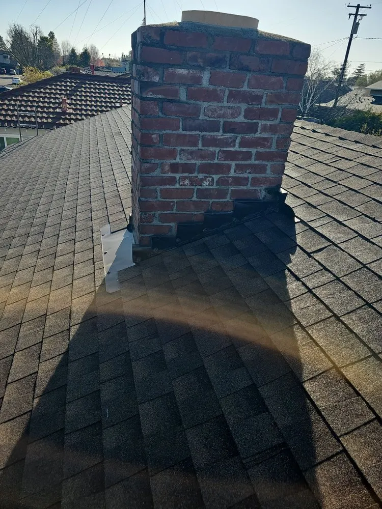 Slide of Econo Roofing