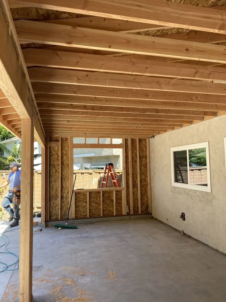 Slide of Economico Construction