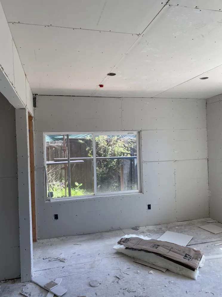 Slide of Economico Construction