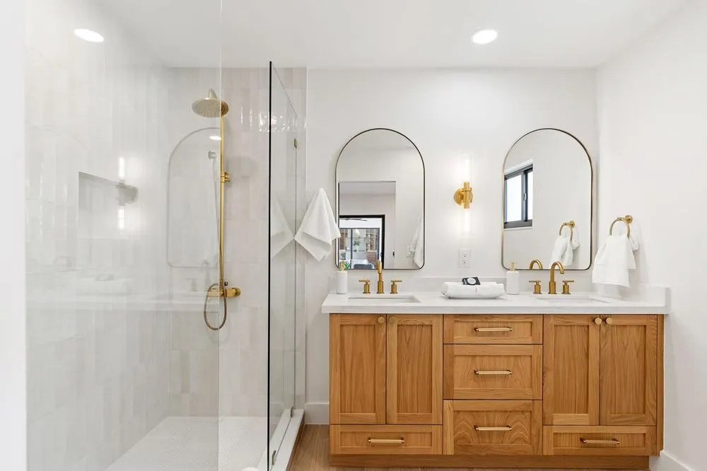 Slide of Ecosmart Development & Construction