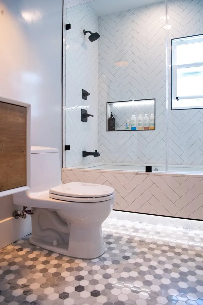 Slide of EcoStar Remodeling & Construction - Renton