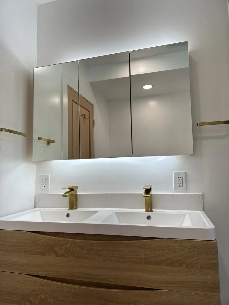 Slide of EcoStar Remodeling & Construction