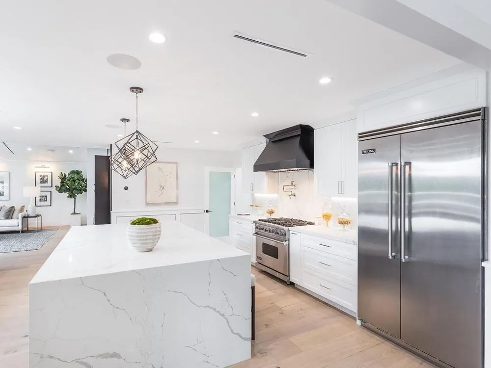 Slide of EcoStar Remodeling & Construction