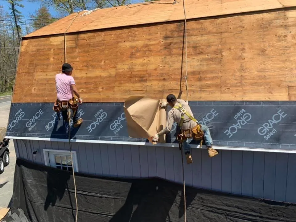 Slide of Ecua Roofing Costruction