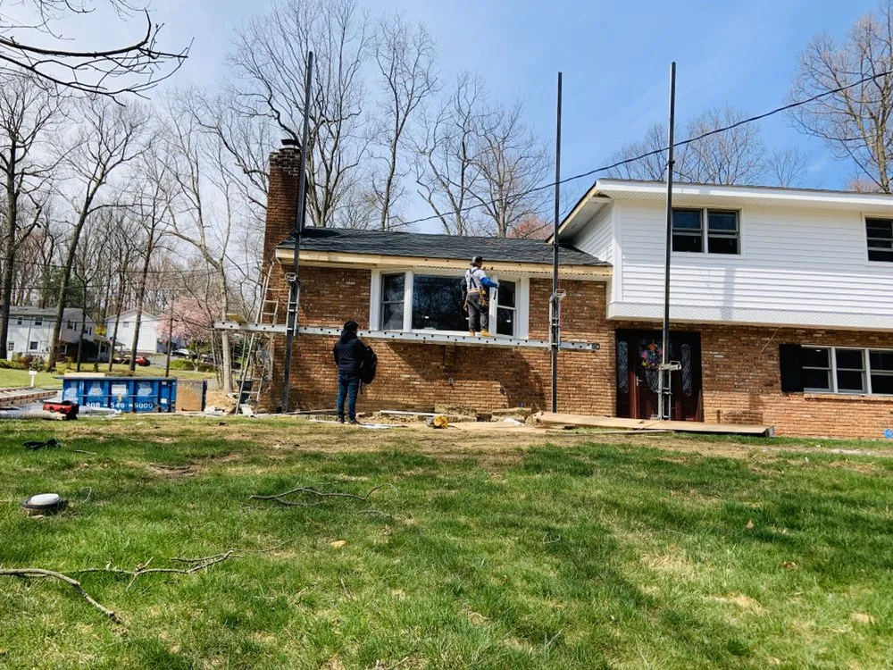 Slide of Ecua Roofing Costruction