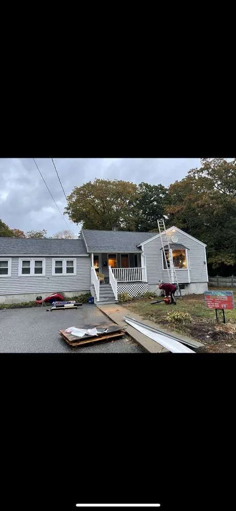 Slide of Ecua Roofing Costruction