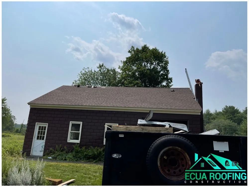 Slide of Ecua Roofing Costruction