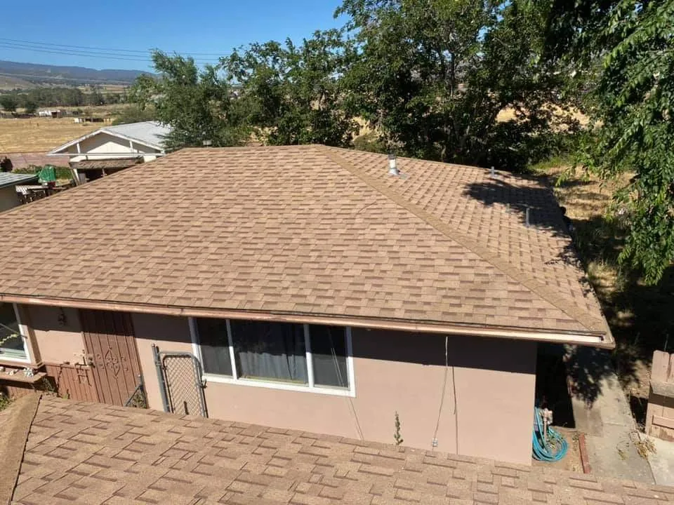 Slide of Ed and J United Roofing