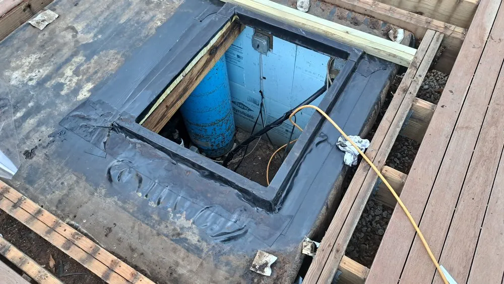 Slide of Ed Pomprowicz Master Carpenter