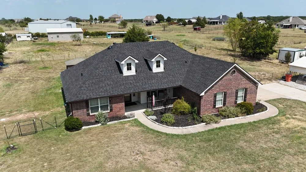 Slide of E&D Premier Roofing & Solar