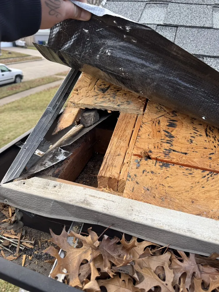 Slide of E&D Premier Roofing & Solar